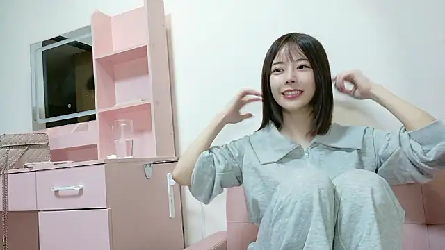 Snapshot of Menes_daisuki chatting on 27, 10, 2025 Menes daisuki online show from 27, 10, 2025