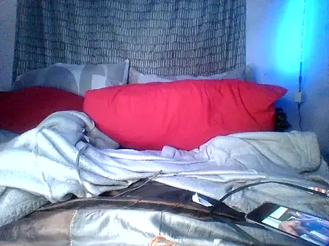 shemale fantasyXX online show from 11, 2, 2026