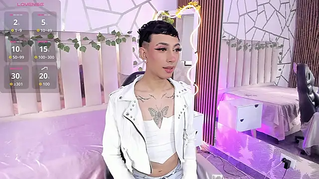 Snapshot of CYRUS_TAY chatting on 19, 6, 2026 CYRUS TAY online show from 19, 6, 2026