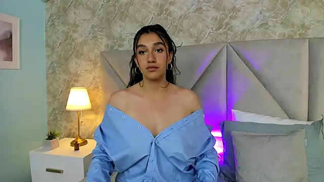 ValentiinaCruz online show from 14, 12, 2025