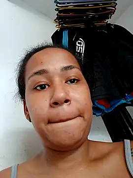 Snapshot of Shanel_69 chatting on 6, 10, 2025 Shanel 69 online show from 6, 10, 2025