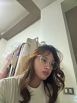 LanySylvia online show from 3, 4, 2026