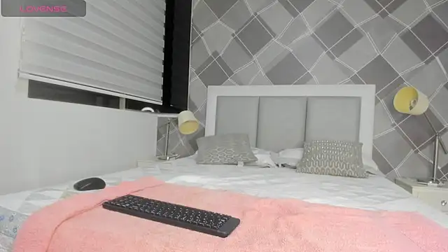 Snapshot of shantala_nastasiia chatting on 25, 2, 2026 shantala nastasiia online show from 25, 2, 2026