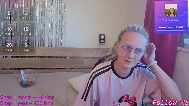 lisa yummi online show from 26, 9, 2025