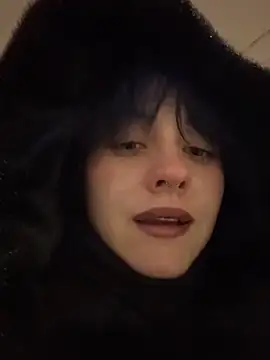 Only April online show from 17, 2, 2026