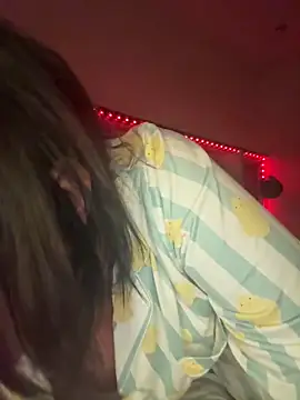 BELLABLACKXUK online show from 5, 4, 2026