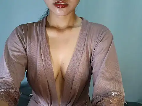 Snapshot of Sweet_thea19 chatting on 19, 10, 2025 Sweet thea19 online show from 19, 10, 2025