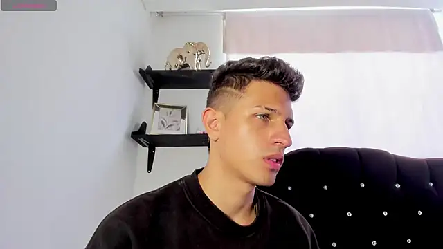 kevin ahss online show from 8, 4, 2026