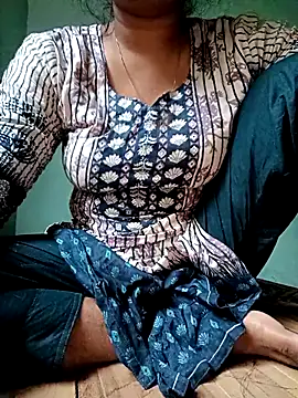 Snapshot of Rina-2 chatting on 20, 9, 2025 Rina-2 online show from 20, 9, 2025