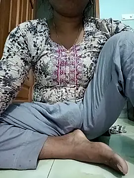 Snapshot of Rina-2 chatting on 22, 10, 2025 Rina-2 online show from 22, 10, 2025