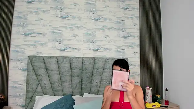 ShanelEvans online show from 15, 9, 2025