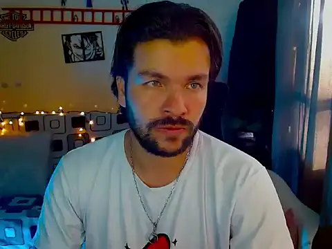 cortelioni massimo  online show from 4, 2, 2026