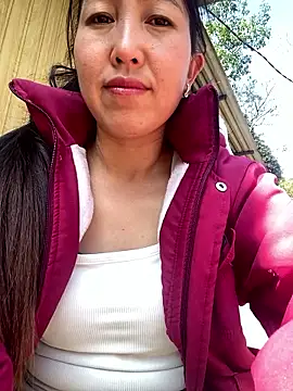 Huong-Ly online show from 18, 1, 2026