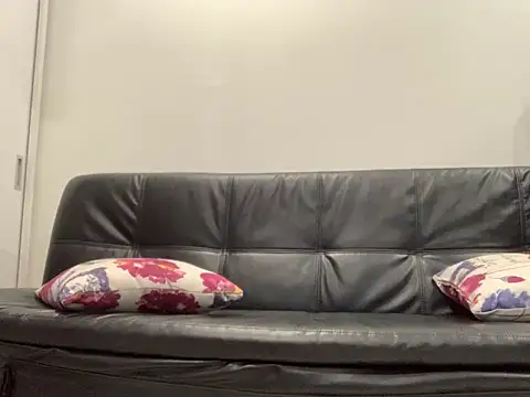 AnnaCR666 online show from 18, 10, 2025