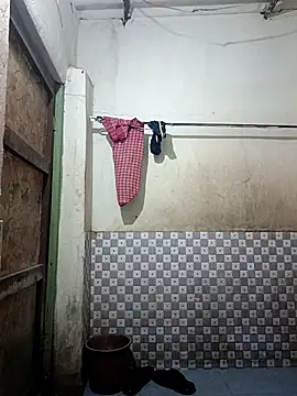 Snapshot of nughtytommy01 chatting on 4, 4, 2026 nughtytommy01 online show from 4, 4, 2026