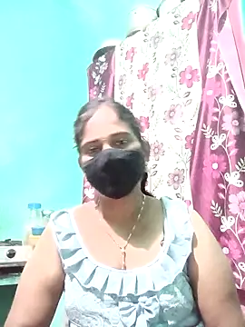 Snapshot of Naina_telugu_ chatting on 4, 11, 2025 Naina telugu online show from 4, 11, 2025