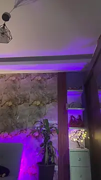 hannachris- online show from 20, 10, 2025