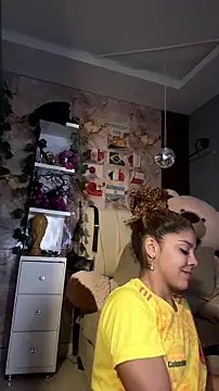 hannachris- online show from 23, 6, 2026