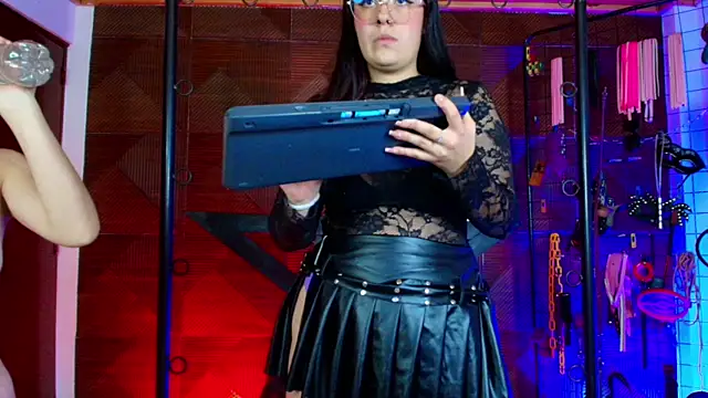 Misstresss aurora bdsm online show from 7, 7, 2026