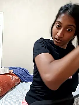 Ghetto Gurl 06 online show from 11, 11, 2025