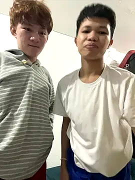 Snapshot of urasiantwinkbigcock chatting on 18, 10, 2025 urasiantwinkbigcock online show from 18, 10, 2025