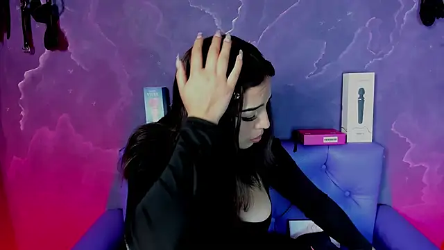 Lili milk20 online show from 28, 10, 2025