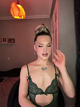 lacattiva online show from 14, 10, 2025