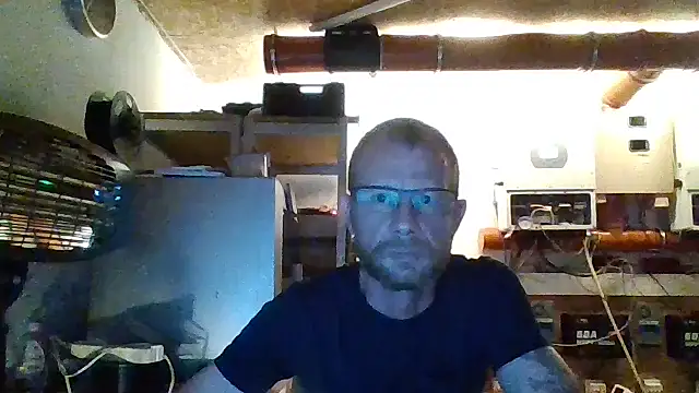 Snapshot of celsior45 chatting on 19, 5, 2026 celsior45 online show from 19, 5, 2026