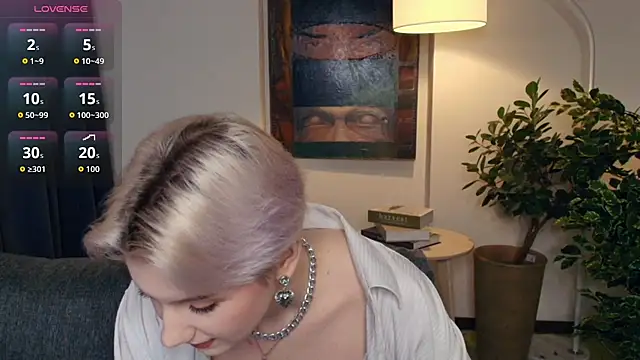 Snapshot of OdelynaAsp chatting on 20, 11, 2025 OdelynaAsp online show from 20, 11, 2025