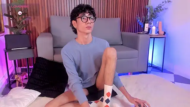 Phillicious   online show from 14, 2, 2026