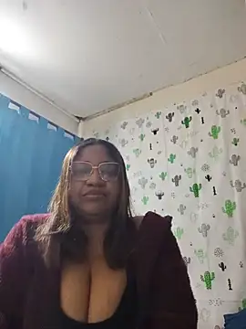 Snapshot of Avannay chatting on 18, 7, 2026 Avannay online show from 18, 7, 2026