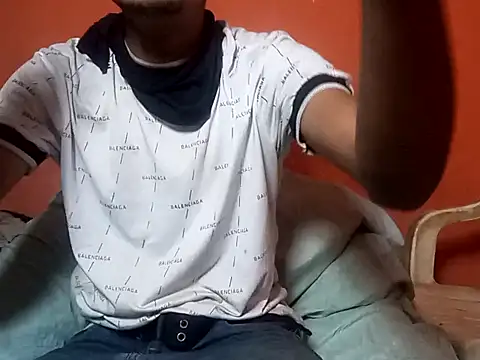 Snapshot of Hay-Viene-El-Huyy chatting on 26, 9, 2025 Hay-Viene-El-Huyy online show from 26, 9, 2025