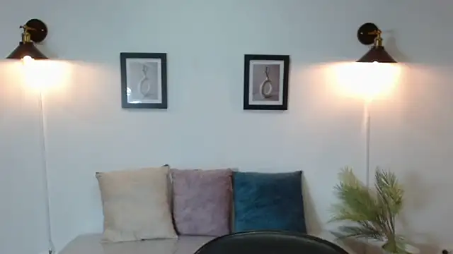 Evanss lx online show from 6, 4, 2026