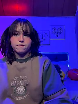 Eymmy 24 online show from 4, 11, 2025