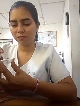 yesi-nursehot online show from 14, 9, 2025