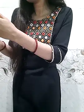 Aarti-kumri online show from 19, 2, 2026