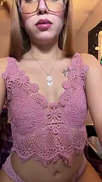 ZeziGamingg online show from 21, 6, 2026