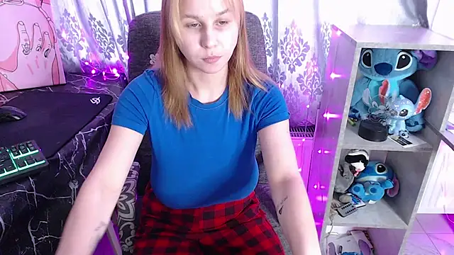 RoyAngela online show from 3, 2, 2026