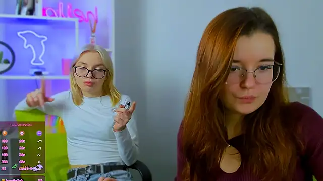 nika-still online show from 18, 12, 2025