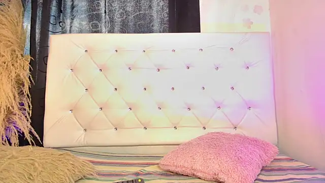 tatixxxvega online show from 1, 4, 2026