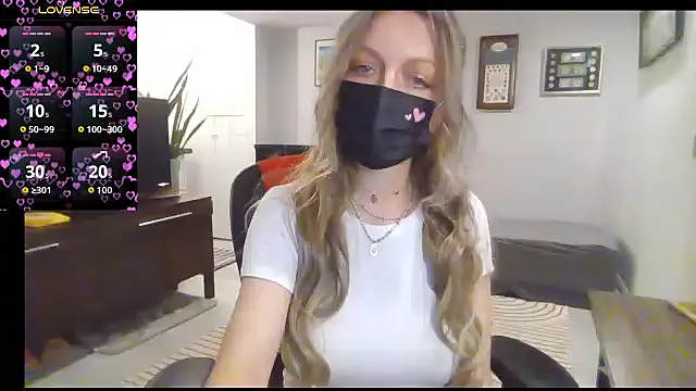 Magical Milf MelissaXX online show from 28, 9, 2025