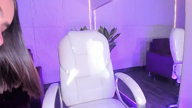 Snapshot of DulceGreem chatting on 10, 2, 2026 DulceGreem online show from 10, 2, 2026