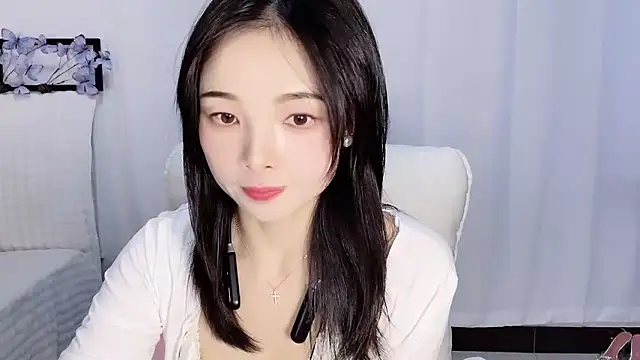 Snapshot of Tangbao-Baby chatting on 24, 10, 2025 Tangbao-Baby online show from 24, 10, 2025