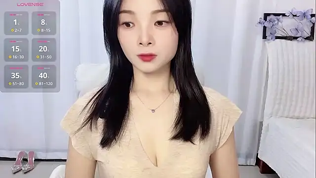 Snapshot of Tangbao-Baby chatting on 12, 6, 2026 Tangbao-Baby online show from 12, 6, 2026