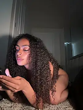 yasmingarcia online show from 2, 7, 2026