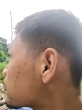 Snapshot of Dev_is_Horny chatting on 6, 10, 2025 Dev is Horny online show from 6, 10, 2025