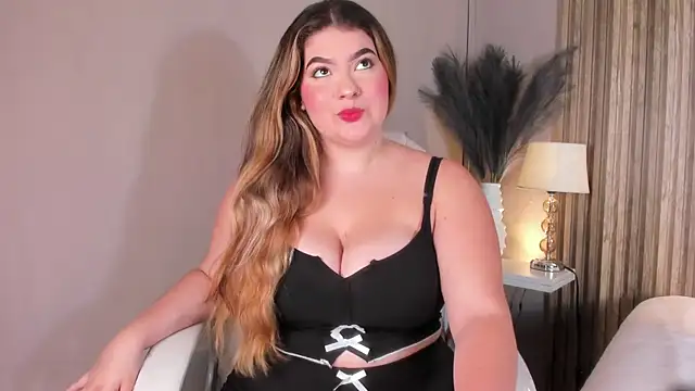 MiaVixen  online show from 13, 9, 2025