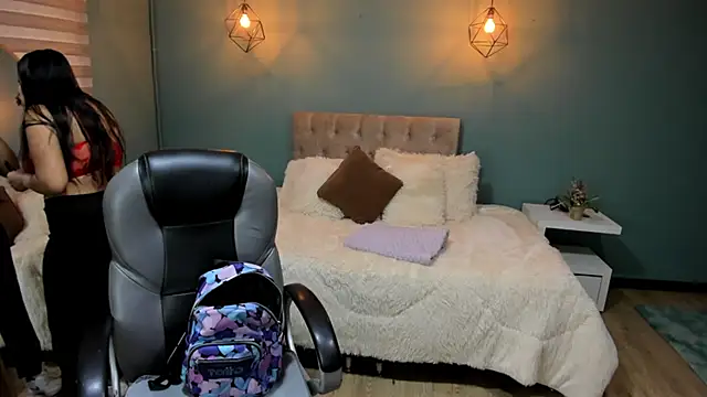 Miss Cataleya   online show from 4, 11, 2025