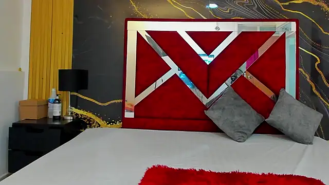 VioletRose as online show from 3, 2, 2026