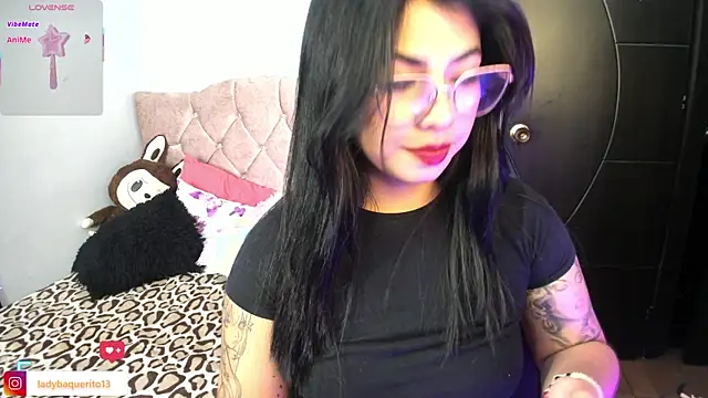 Snapshot of charlotte_queen1320 chatting on 11, 6, 2026 charlotte queen1320 online show from 11, 6, 2026